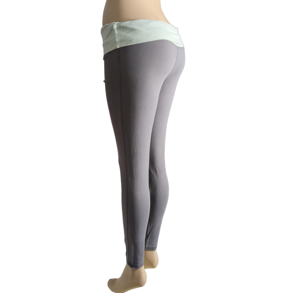 🌹3/25🌹G 21 Grey and Green Active Wear Pants    Size L. - Picture 4 of 15